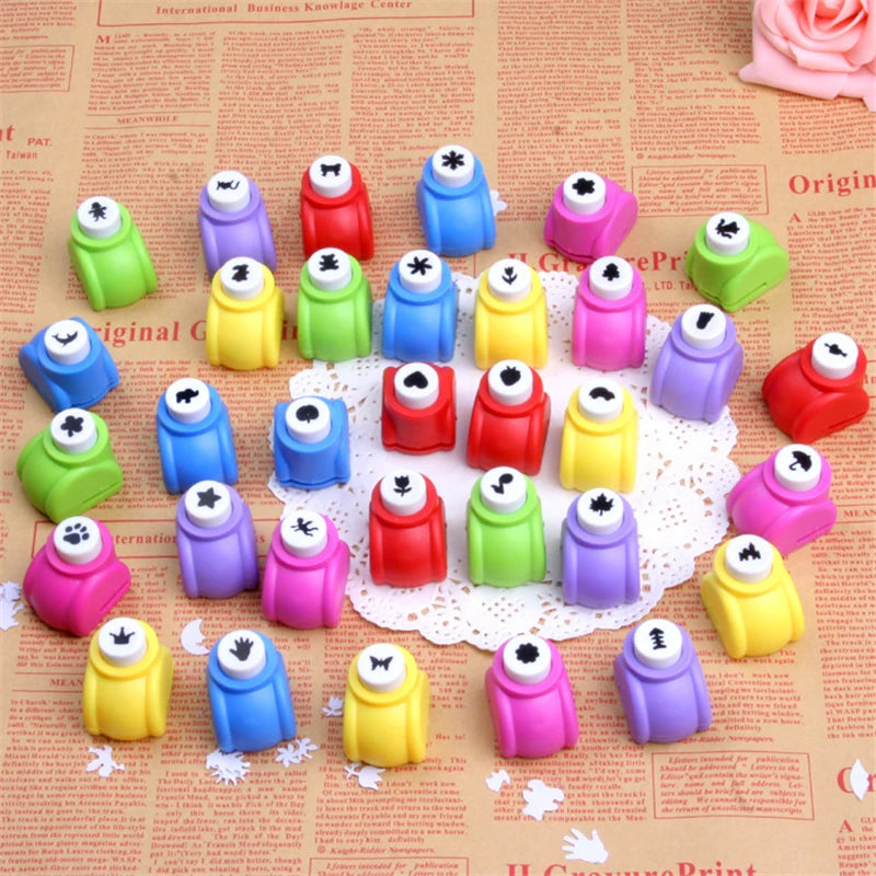1Pcs Mini Scrapbook Punches Handmade Cutter Card Craft Calico Printing