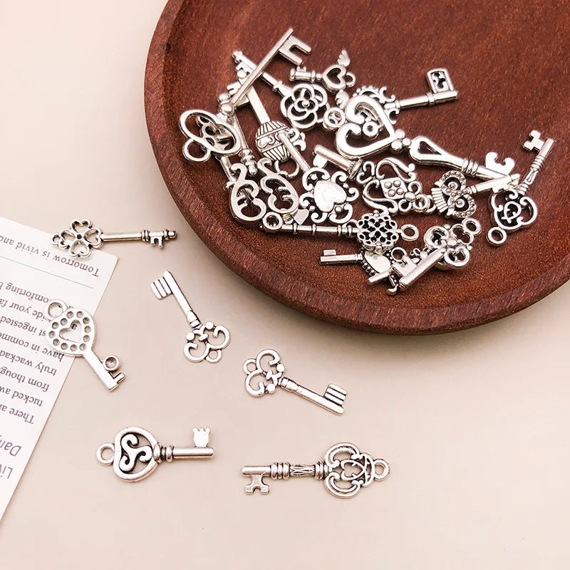 50g/pack Key Charms Bracelets Necklace Craft Metal Pendant For Jewelry