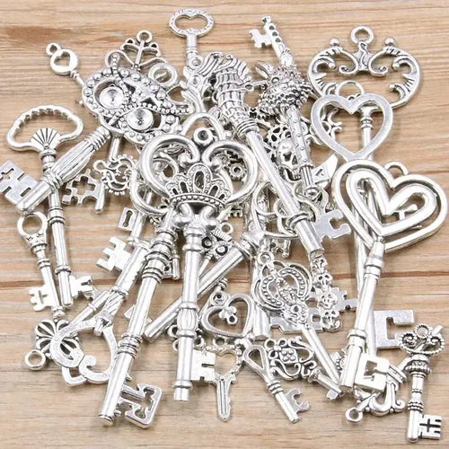 50g/pack Key Charms Bracelets Necklace Craft Metal Pendant For Jewelry